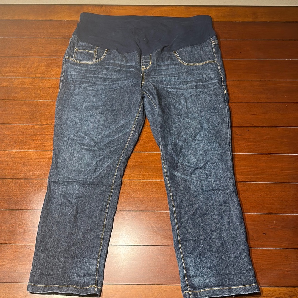 Maternity jeans old navy